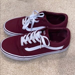 Maroon Old School Vans size 8 women